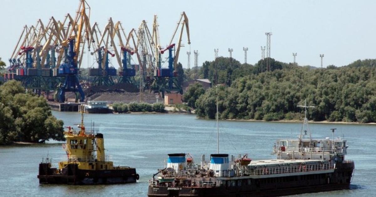 Біля порту Ізмаїла зупинилися майже 30 суден